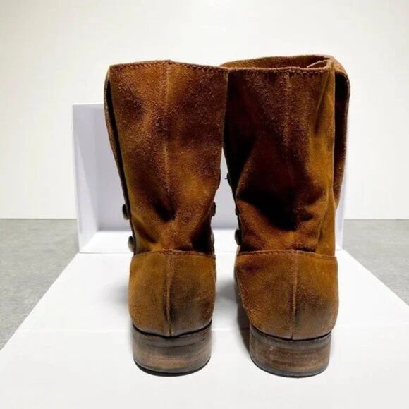 Steve Madden Faris Vintage Brown Suede Boots with Multiple Buttons Womens - Picture 4 of 5
